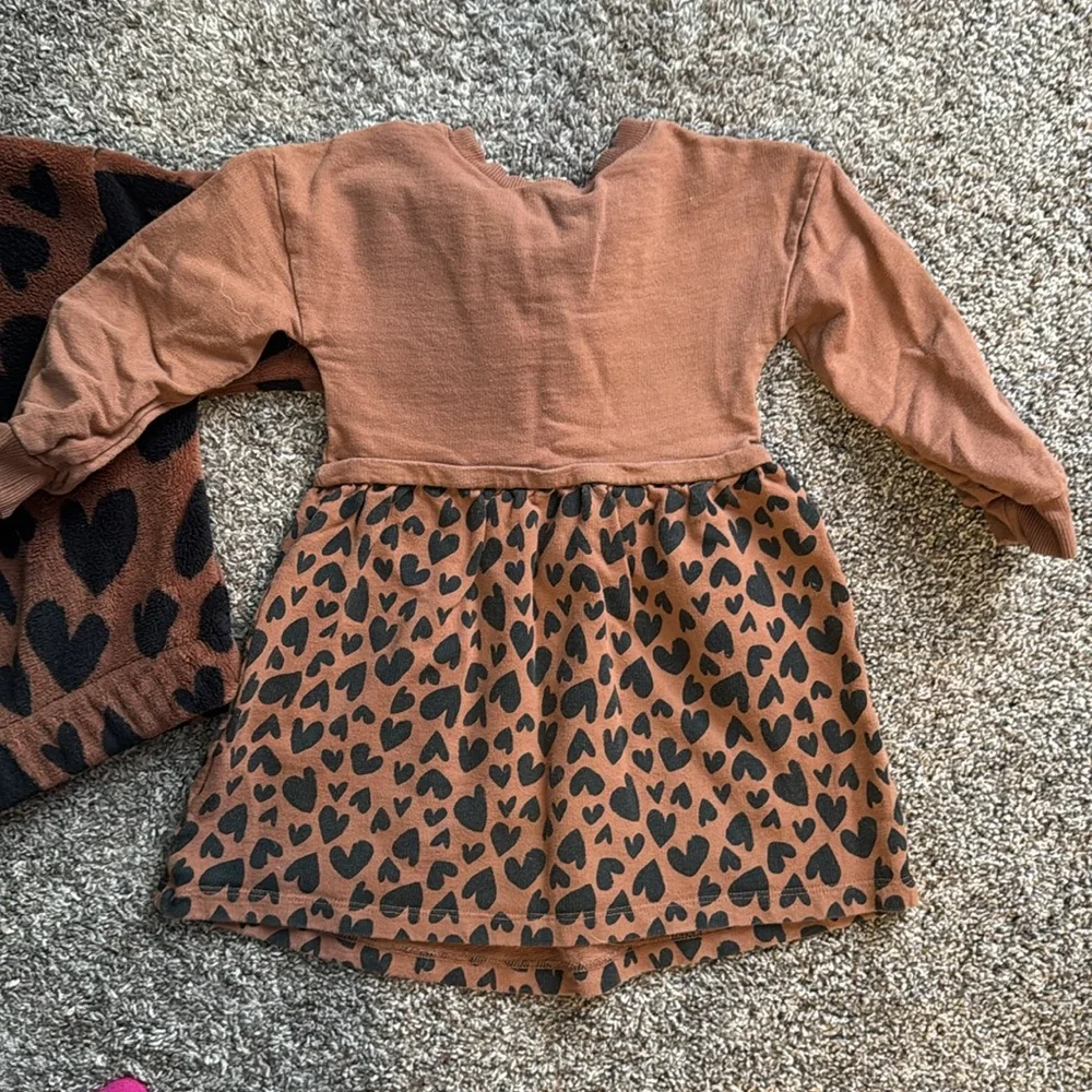 2/$10 3T Fuzzy sweatshirt and matching dress